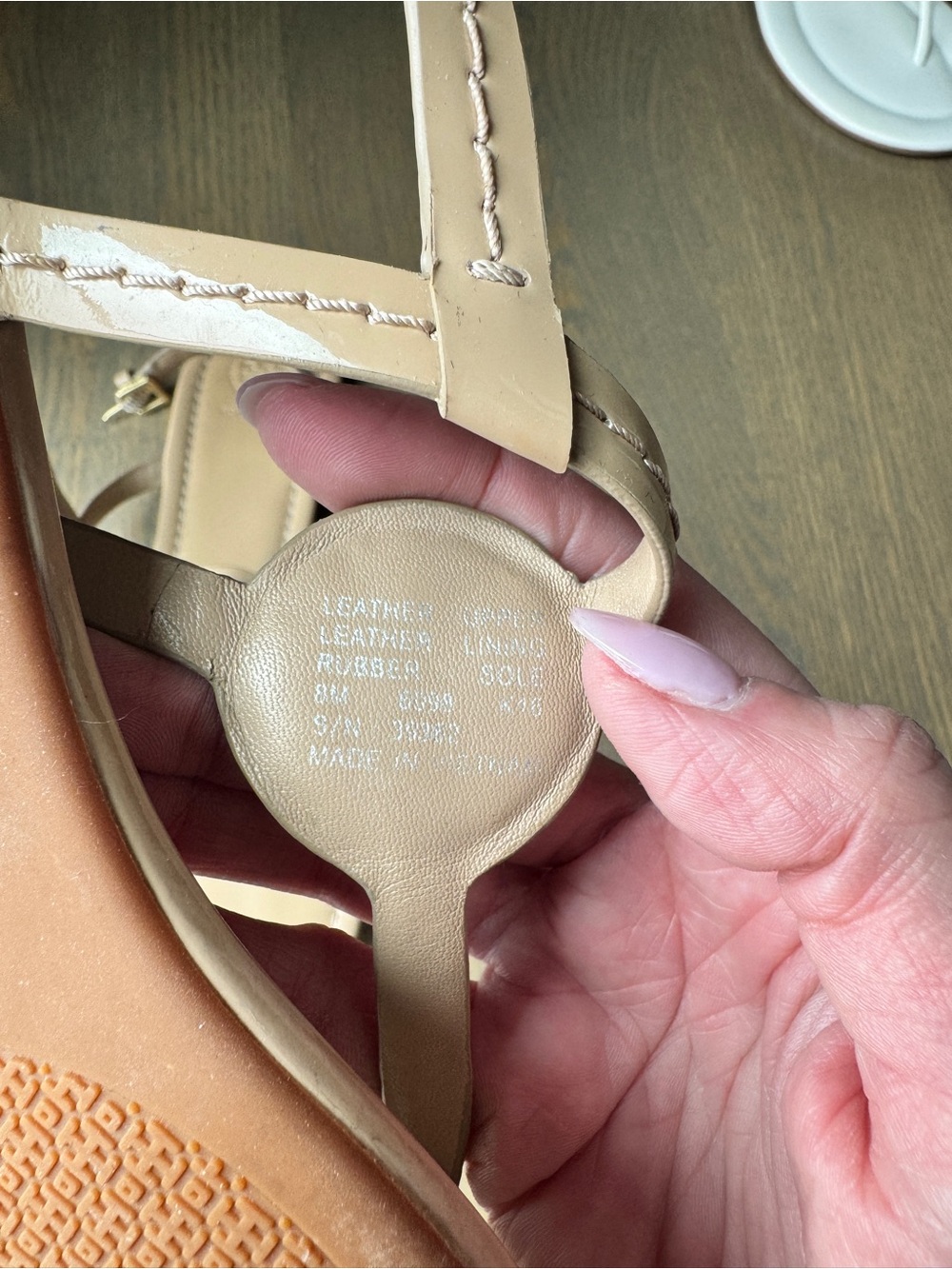 Tory Burch Nude/Tan Miller Logo Thong Sandals - Picture 5 of 8